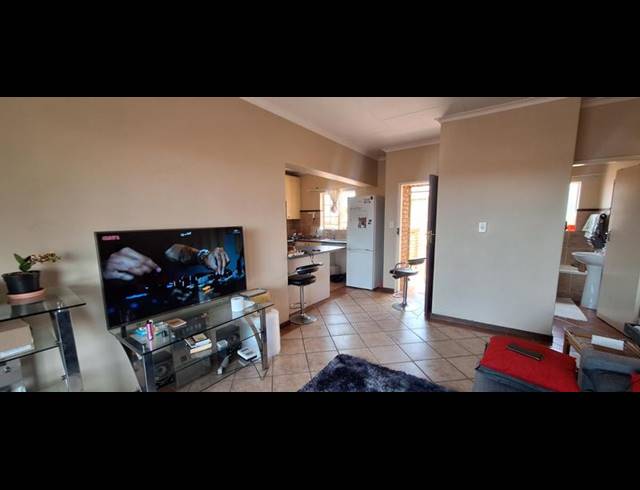 2 BEDROOM PROPERTY TO RENT IN BOARDWALK VILLAS